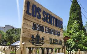 Un jardín que acompaña, sana y conecta.