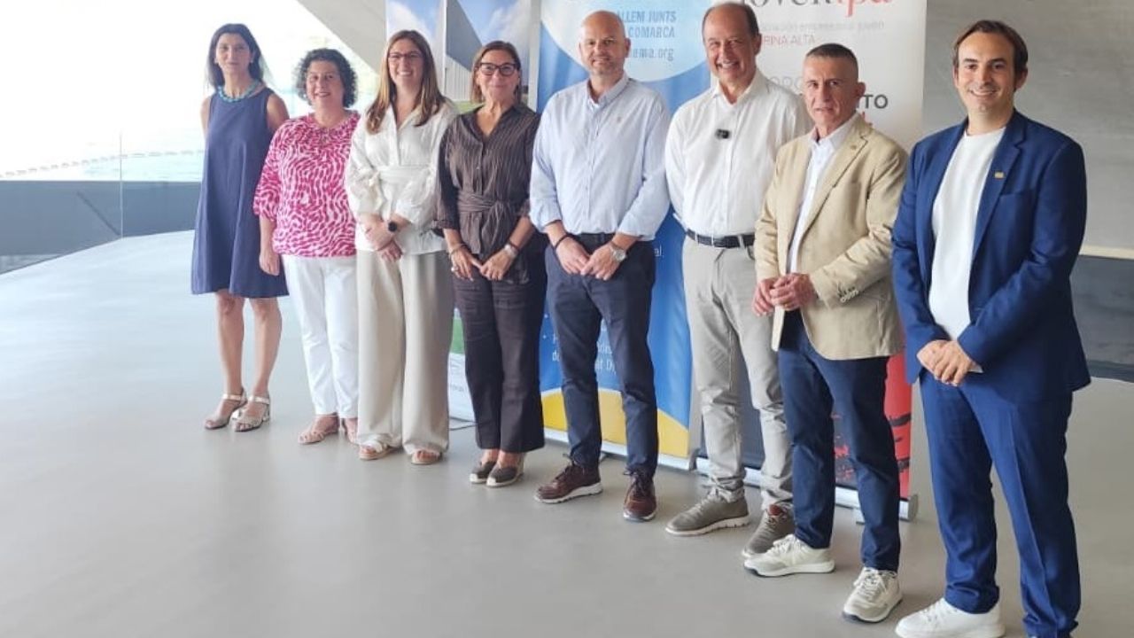 El IV Encuentro Empresarial de Jovempa re�ne en Teulada Moraira a empresarios y emprendedores