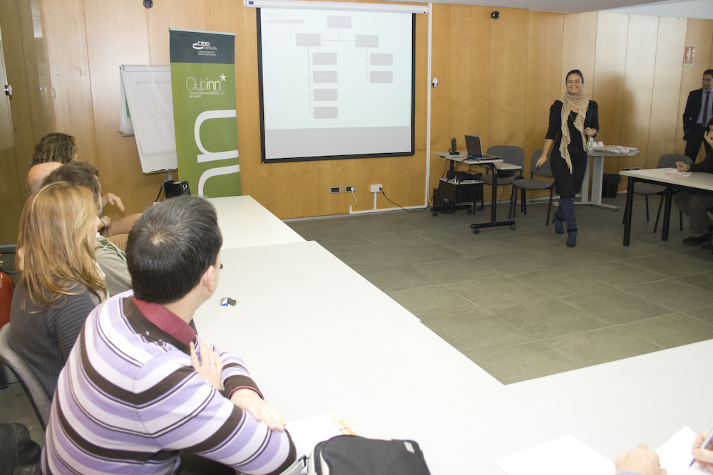 Verde Sobre Negro, Ana Verchili. CEEI CAstellón