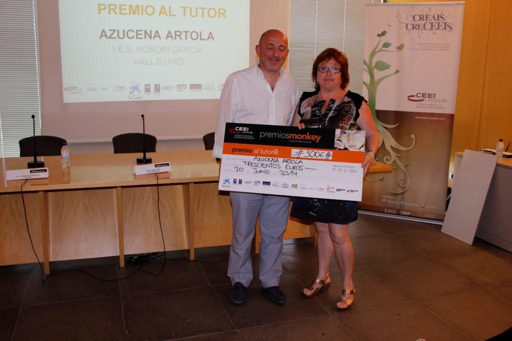 Premio al tutor para Azucena Artola