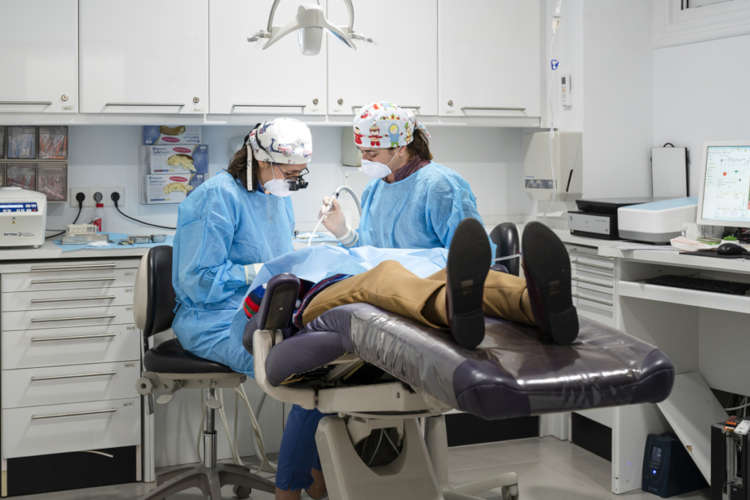 Zabalegui. Cl�nica dental Bilbao